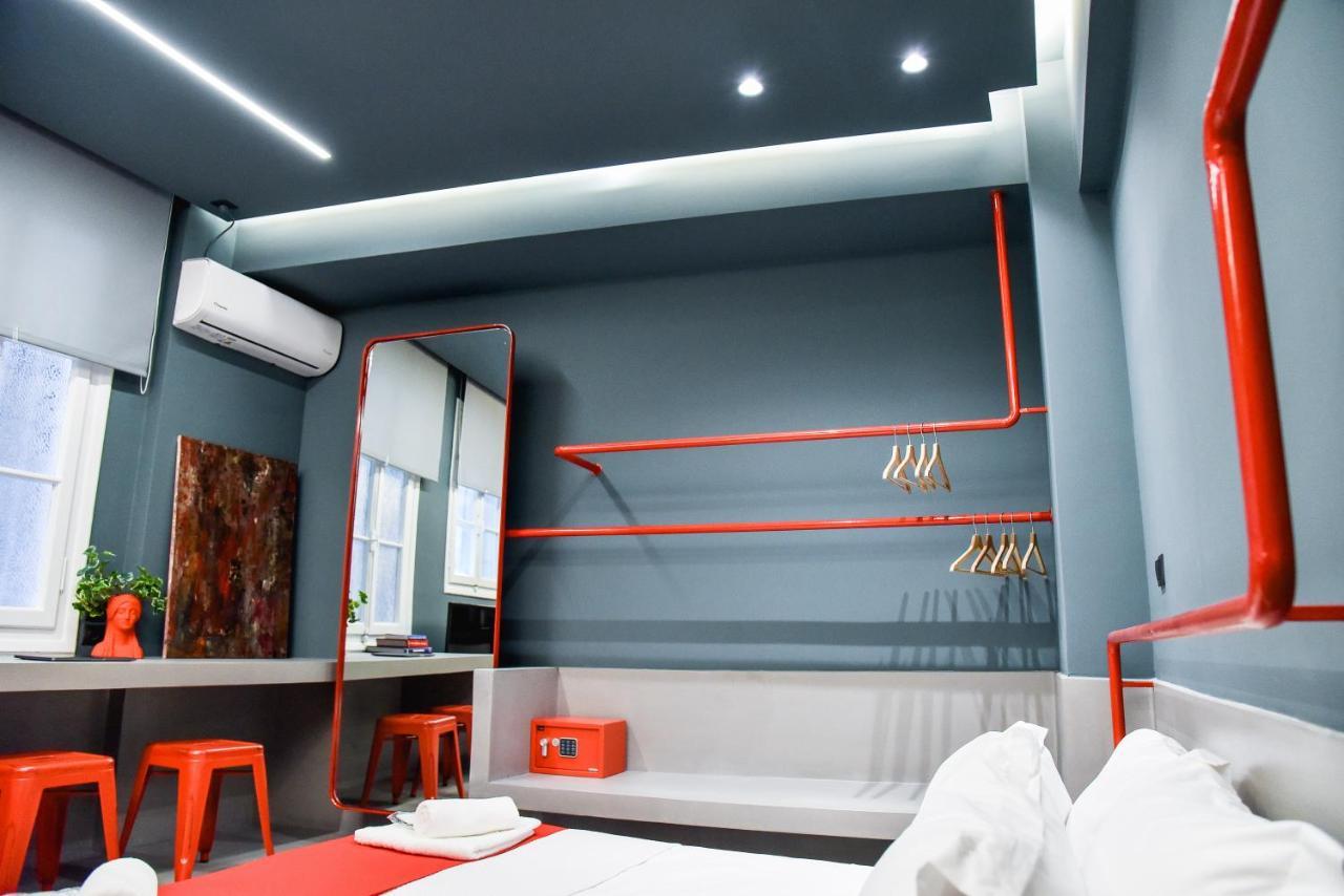 Central44 Yolo Casual Suite Афины Экстерьер фото